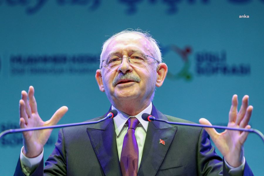 KILIÇDAROĞLU: “HALKIN HAKKI OLAN ZENGİNLİĞİ İHALELERLE PEŞKEŞ ÇEKEN EGEMENLERİN DÜZENİ SARSILMAZ SANILAN BABİL KULESİ GİBİ YIKILMAYA MAHKUMDUR