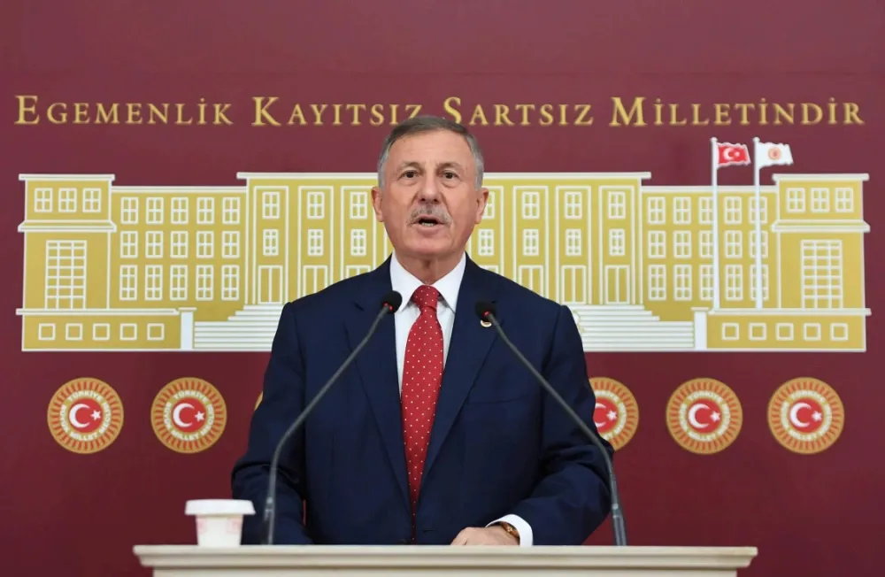  Selçuk Özdağ: “Bu Teklifte Vatandaş da Yok, Vicdan da Yok” 