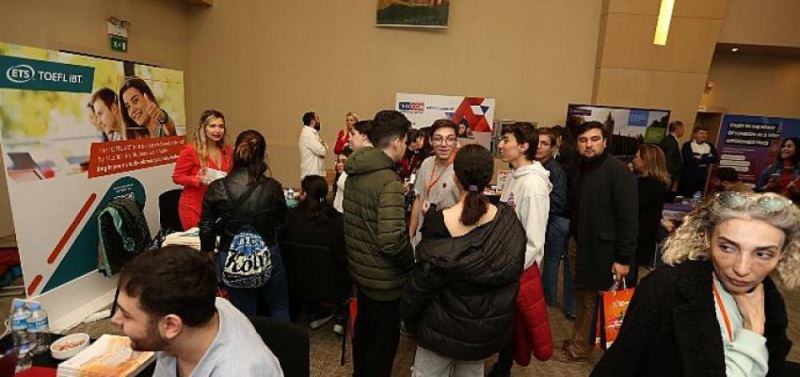 Türkiye’nin En Kapsamli Yurt Disi Egitim Fuarina Gençlerden Yogun Talep