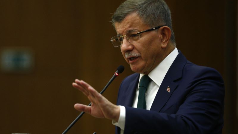 Gelecek Partisi lideri Ahmet Davutoğlu