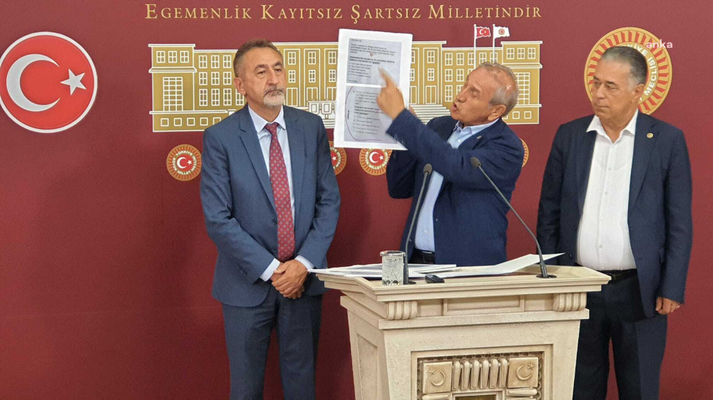 CHP’LI MILLETVEKILLERINDEN KPSS TEPKISI: “MILLI EGITIM BAKANINI DA GÖREVDEN ALIN”