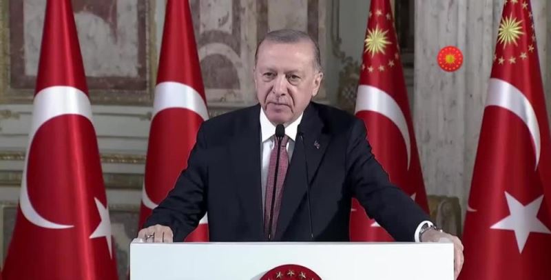 ERDOĞAN: “KUSURA BAKMASINLAR, BU ÜLKEDE HUKUK VAR”