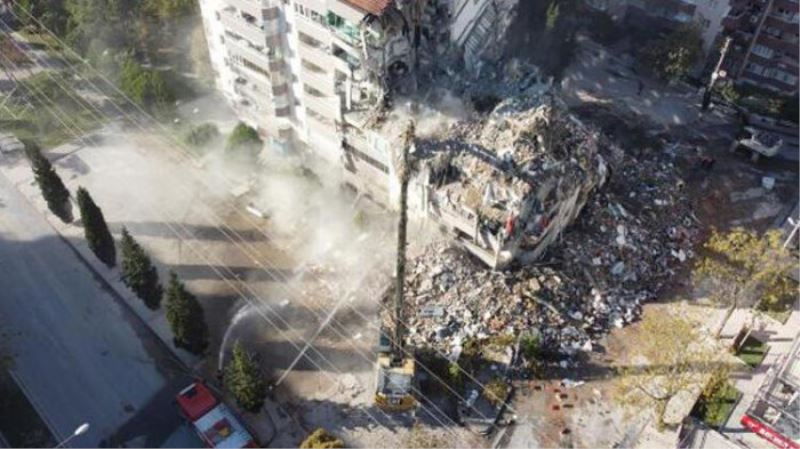İzmir depreminde yıkılan Cumhuriyet Sitesi davasında sanıklara hapis istemi