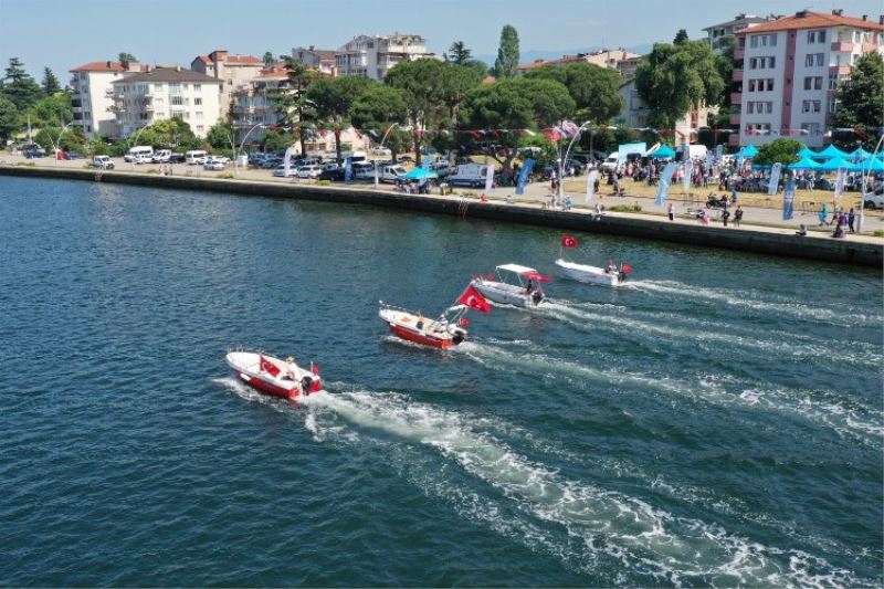 2. İzmit Körfezi Deniz Festivali’ne büyük ilgi