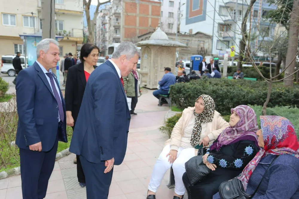 “MANİSALILAR ŞEHİR MERKEZİNDE KOMPLEKS SOSYAL PAYLAŞIM ALANLARI İSTİYOR”