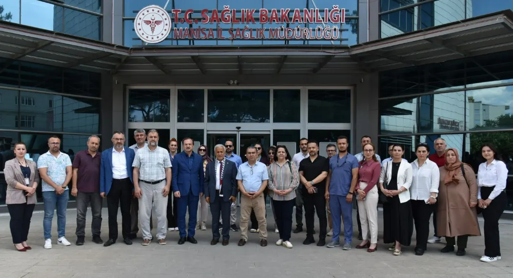 Filistine Destek Platformu Manisa İl Sağlık Müdürlüğünü Ziyaret Etti 