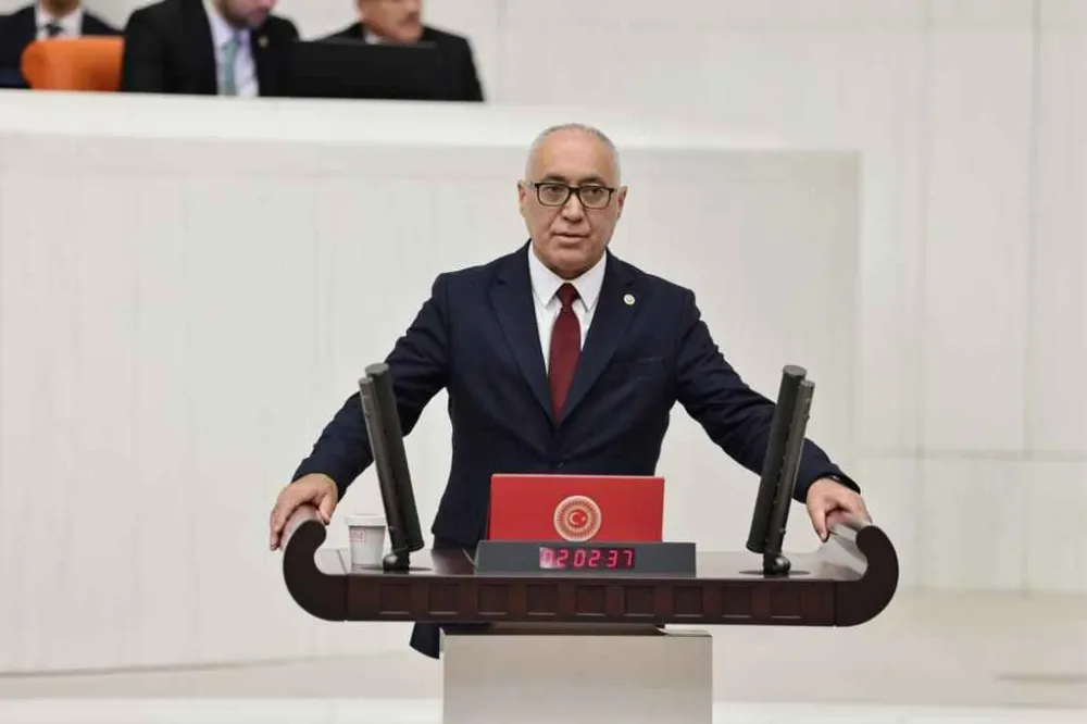 Doğan Demir: “Vatandaşa Bir Kurban Bedeli Kadar İkramiyeyi Çok Gördünüz”
