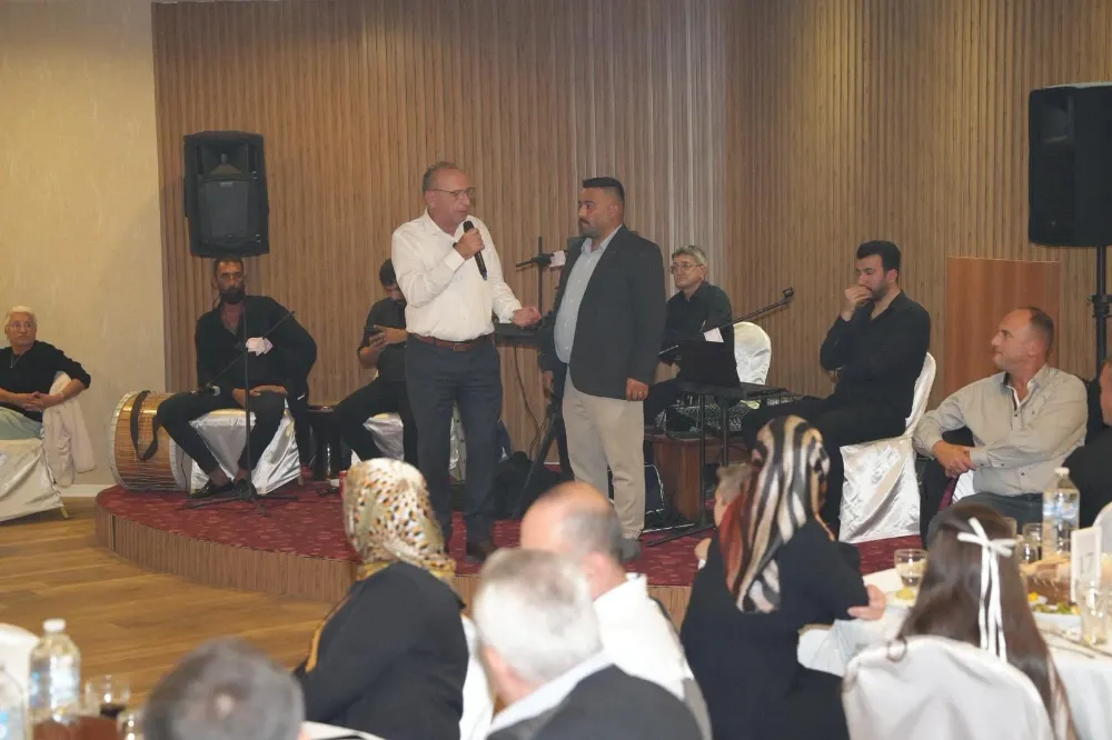 Başkan Çetin Akın: “Muhtarlarımızla Ortak Akılla Hizmet Etmeye Devam Edeceğiz”