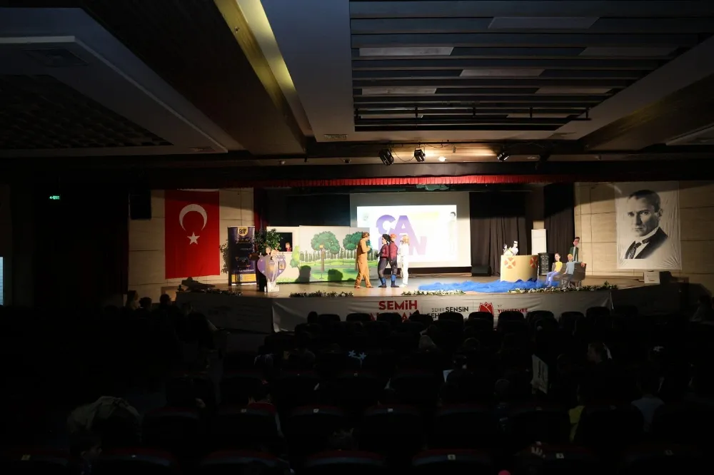 Yunusemre’de Çocuk Hakları Günü Renkli Etkinlikle Kutlandı