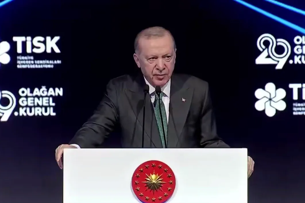 Cumhurbaşkanı Erdoğan: Eknomide büyüme sürüyor...