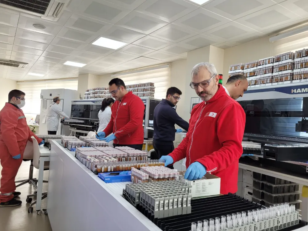 İzmir kan verme rekortmeni
