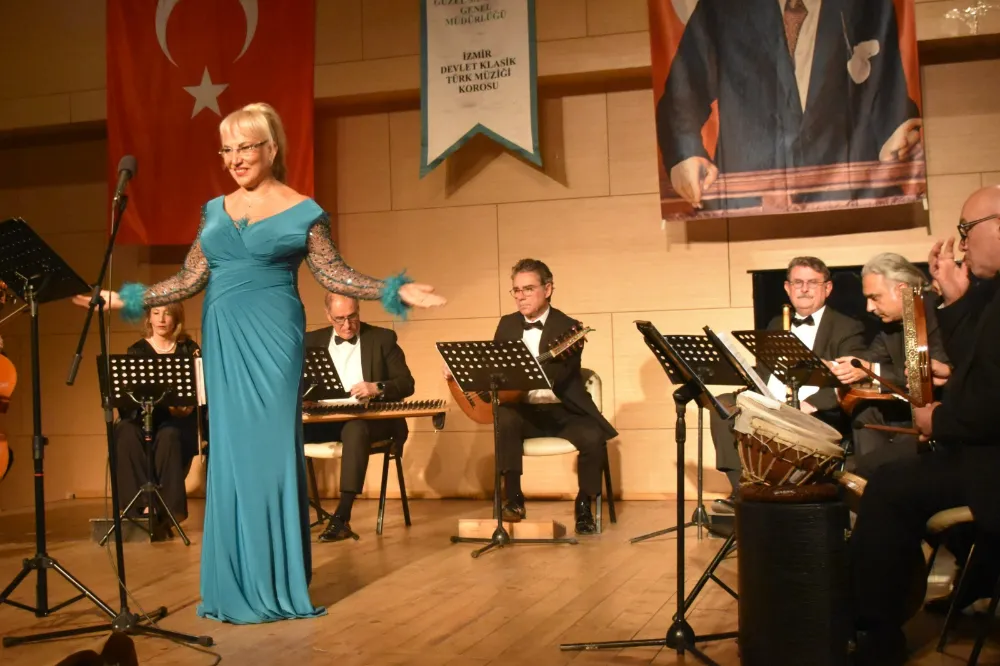 İzmir Devlet Klâsik Türk Müziği Ses Sanatçısı Derya Öyünç’ten Unutulmaz Bir Konser 