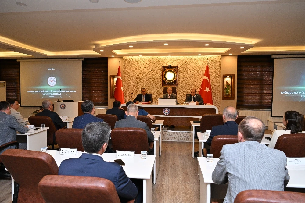 Vali Özkan: Bağımlılıkla Mücadele Geleceğimiz İçin En Öncelikli Konudur