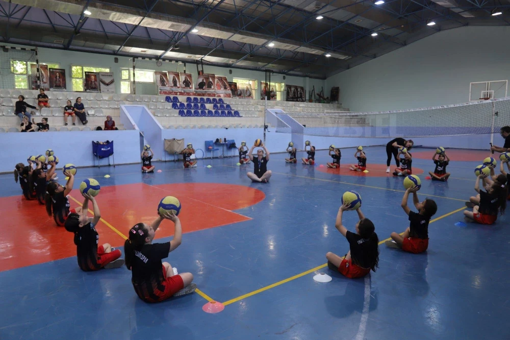 Turgutlu’da Yaz Spor Okullarıyla Çocuklara Hem Eğitim Hem Eğlence