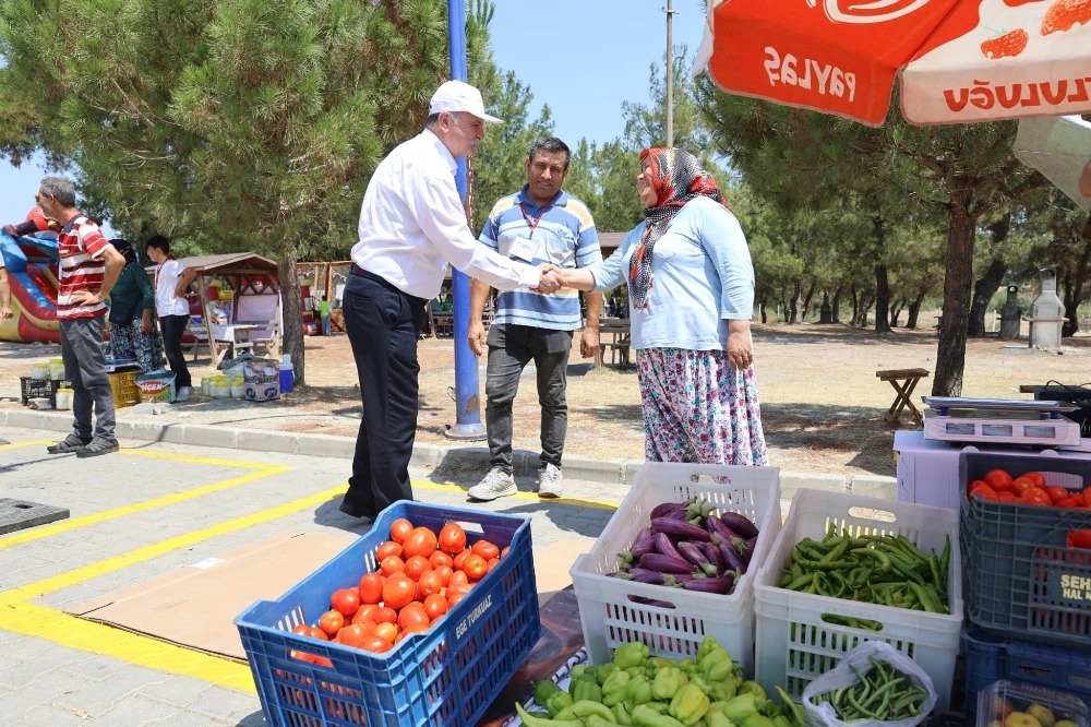 BAŞKAN BALABAN’DAN YUNTDAĞI YÖRESEL ÜRÜNLER PAZARI’NA ZİYARET