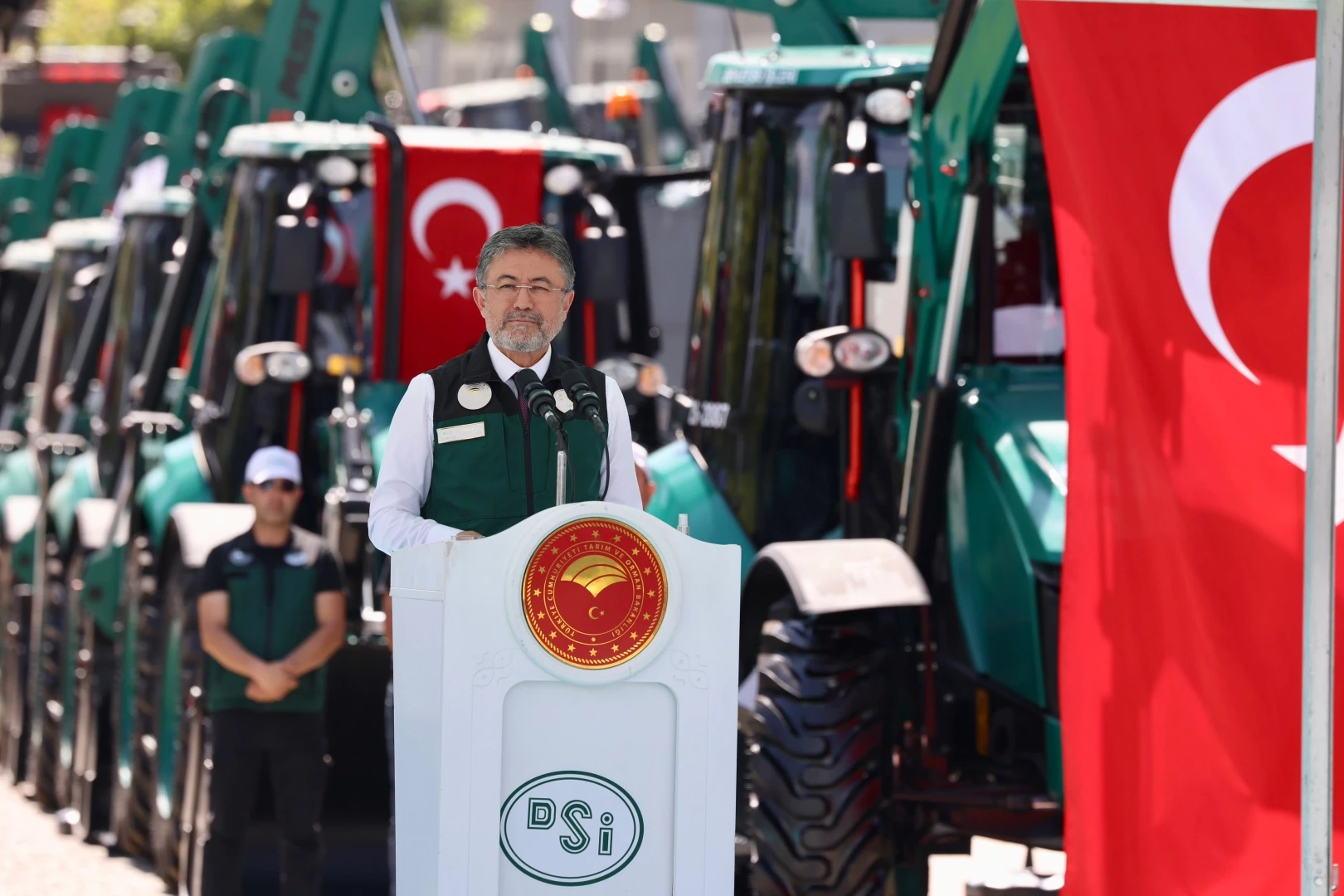 DSİ envanterine 50 yeni iş makinesi... 