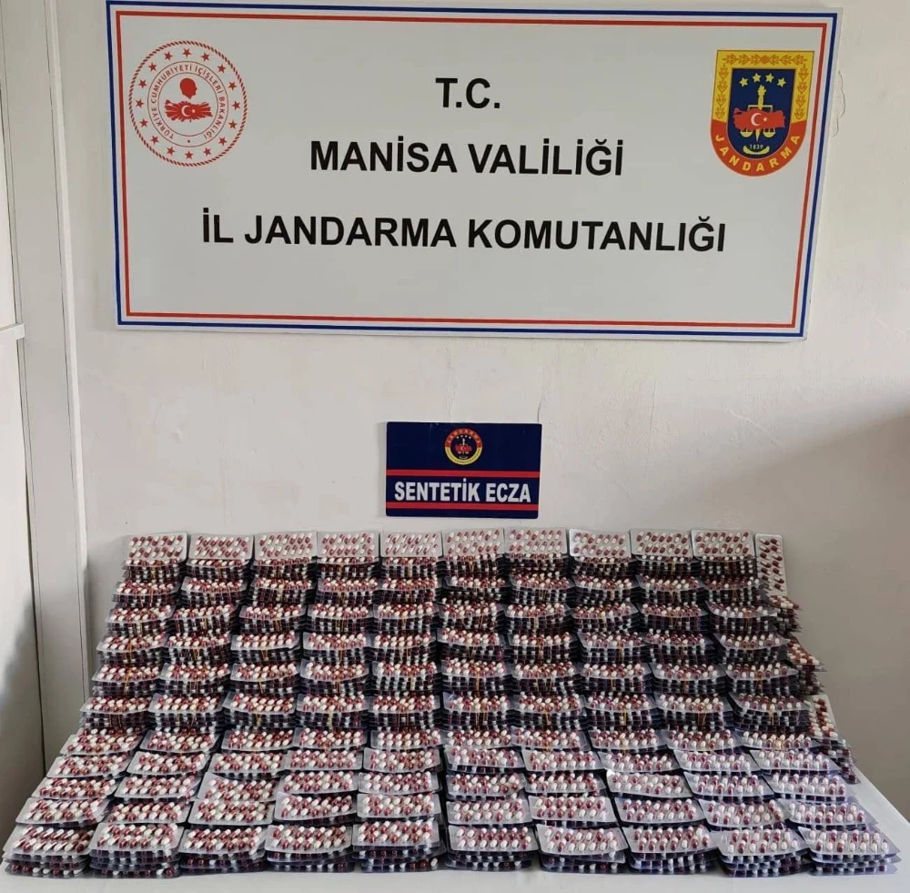 Manisa’da 30 Bin Adet Sentetik Hap Ele Geçirildi