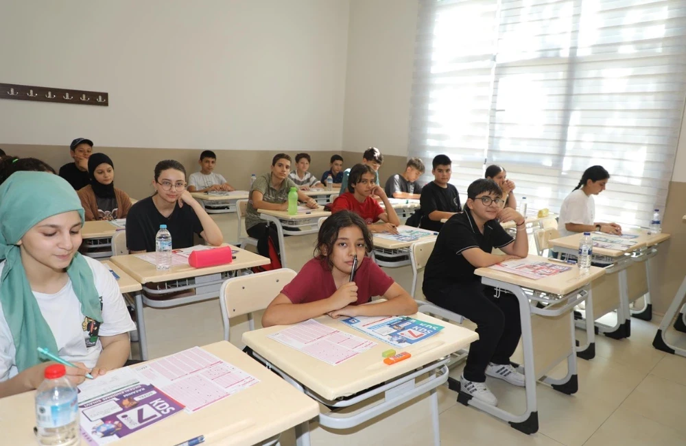 Şehzadeler Belediyesi’nden LGS Öğrencilerine Destek: Ücretsiz Kurslar 11 Ağustos’ta Başlıyor