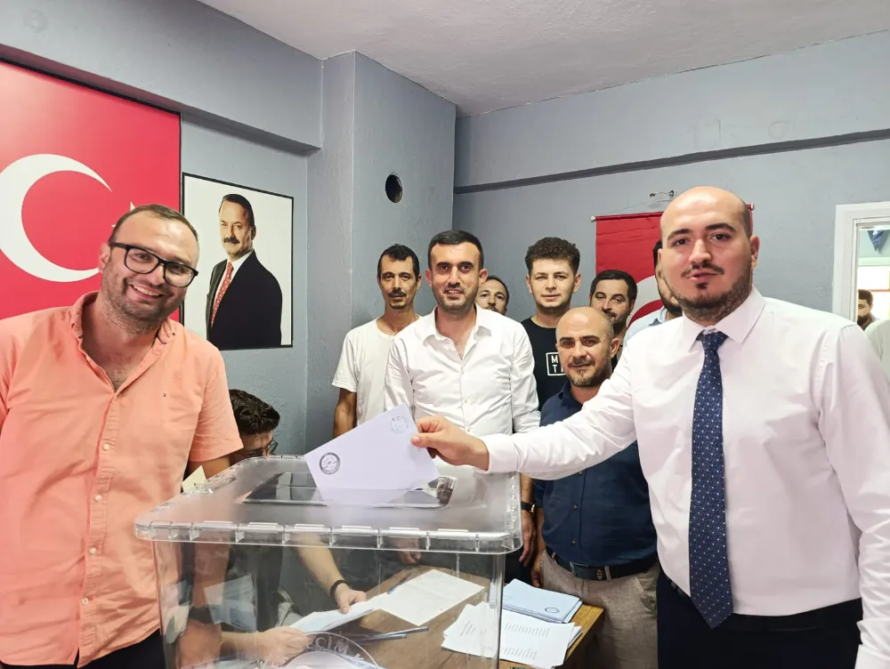 ANAHTAR PARTİ SİMAV 1. OLAĞAN KONGRESİ YOĞUN KATILIMLA GERÇEKLEŞTİ
