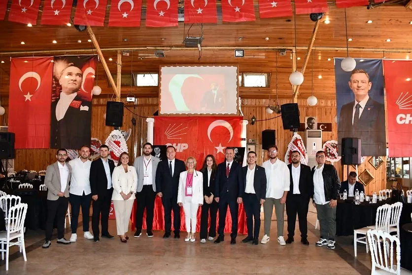 CHP Akhisar İlçe Başkanı Hayriye Hacet Güven Tazeledi