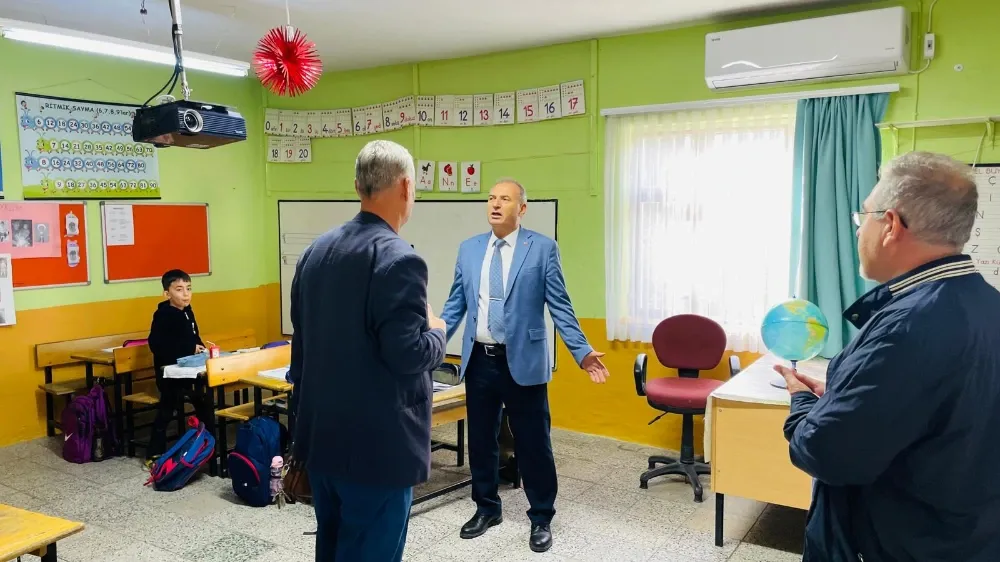 Yunusemre MEM Müdürü Demirtaş’tan Emlakdere’de Eğitim Ziyareti