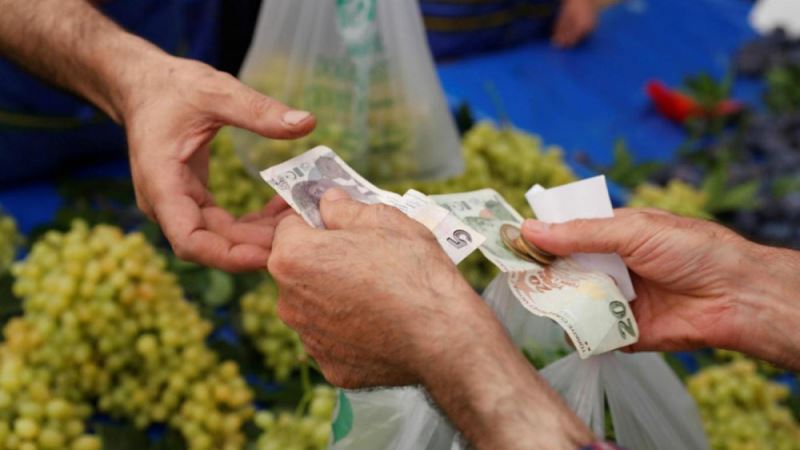 TÜİK, merakla beklenen rakamı açıkladı: Enflasyon faizi geçti