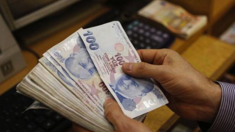 Kredilere yapılandırma geldi; vade 36 aya çıkıyor; faiz yüzde 0,49’dan 1,42’ye yükseliyor