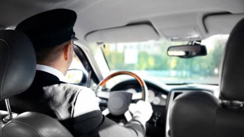 Sayıştay raporunda peş peşe skandallar: Olmayan araca 55 bin liralık şoförlük hizmeti!