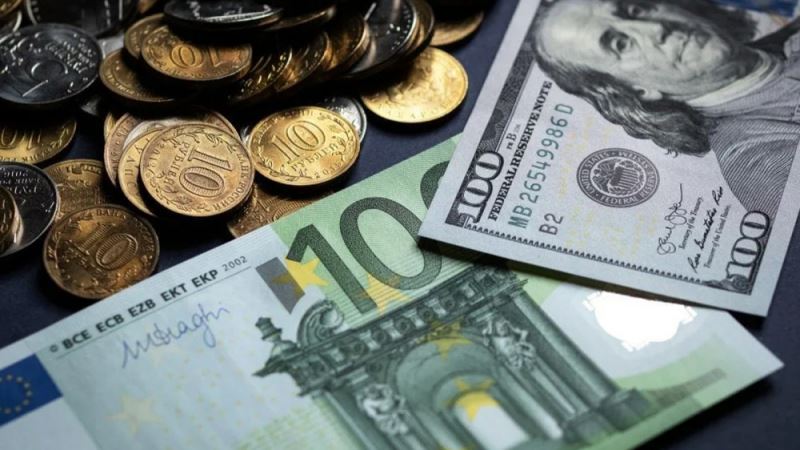 Tarihi zirvesini test eden dolar güne nasıl başladı?