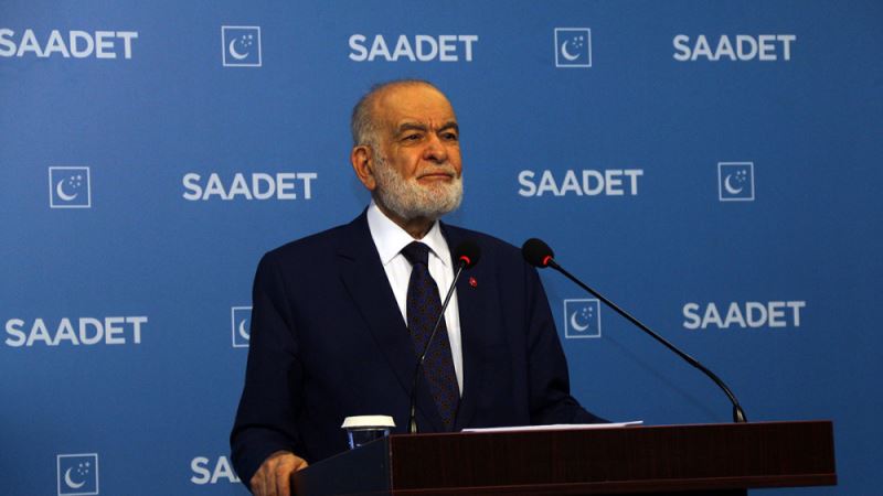 Karamollaoğlu: Saraylarda oturanlar, biraz sarayın keyfine kapılır