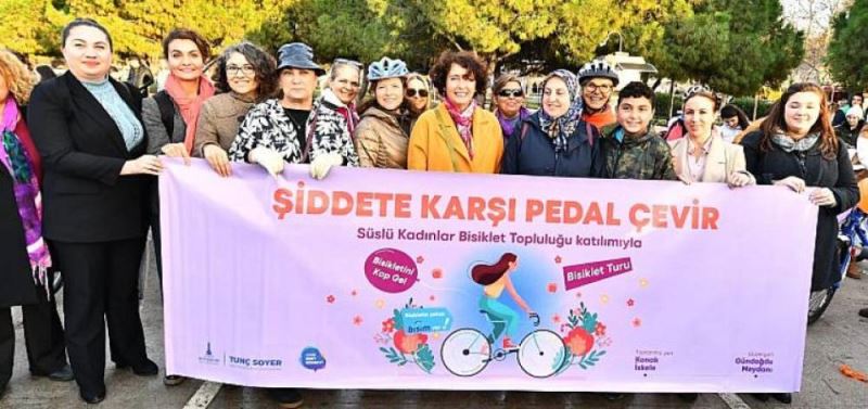 Izmirli kadinlar siddete karsi farkindalik için pedal çevirdi