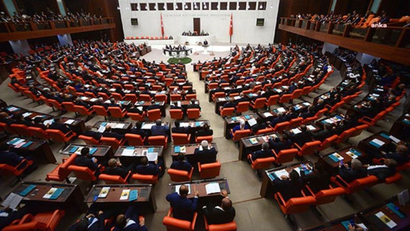 5 KOMİSYON, MECLİS TATİLDEYKEN ÇALIŞMAYA DEVAM EDECEK