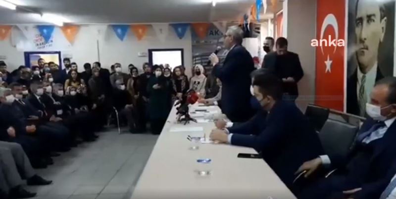 AKP Grup Başkanvekili Ünal Konuşurken, ‘Ülkede Esas Mesele İşsizlik, Vallahi Açım Be’ Diyen Partili, Toplantıdan Çıkarıldı