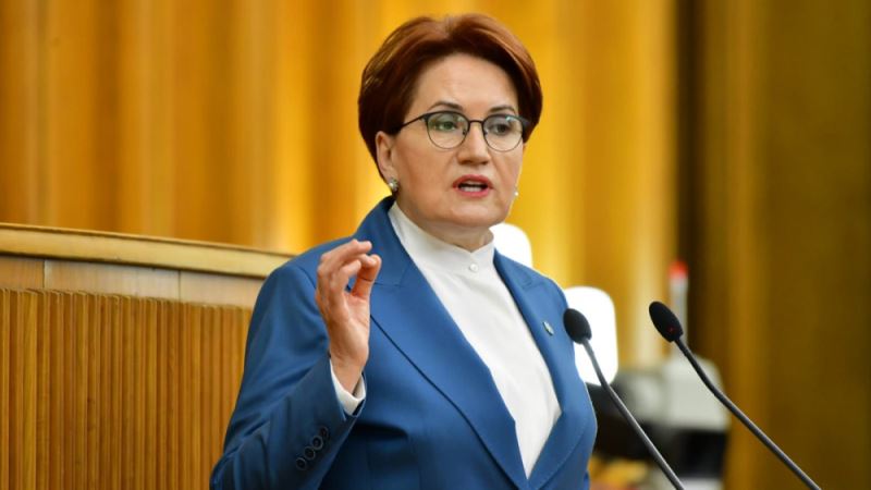 Akşener