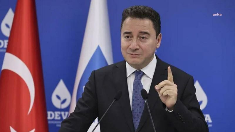 BABACAN HÜKÜMETİ UYARDI: “BUGÜN CDS 900’E ULAŞTI! BU İŞİN ŞAKASI YOK. HÜKÛMETE BİR KERE DAHA SESLENİYORUM: DERHAL TEDBİR ALIN”