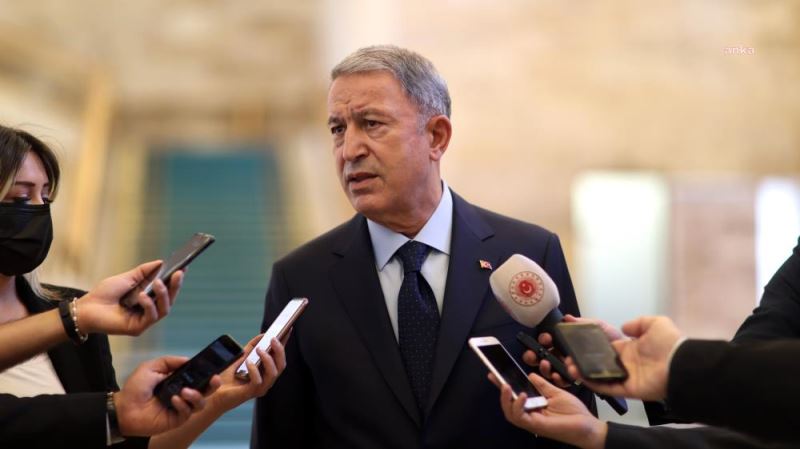 BAKAN AKAR’DAN, “F-16” TEPKİSİ
