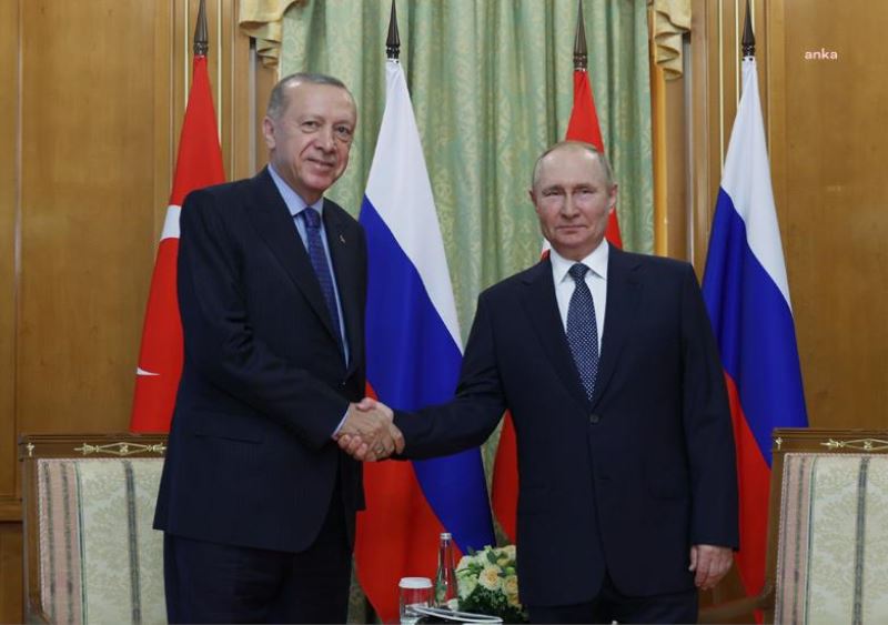 CUMHURBASKANI ERDOGAN, PUTIN ILE TELEFONDA GÖRÜSTÜ