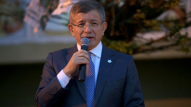 DAVUTOĞLU: MAGMAYA DOĞRU İNDİRİYORLAR TÜRK LİRASINI YERİN DİBİNE DEĞİL