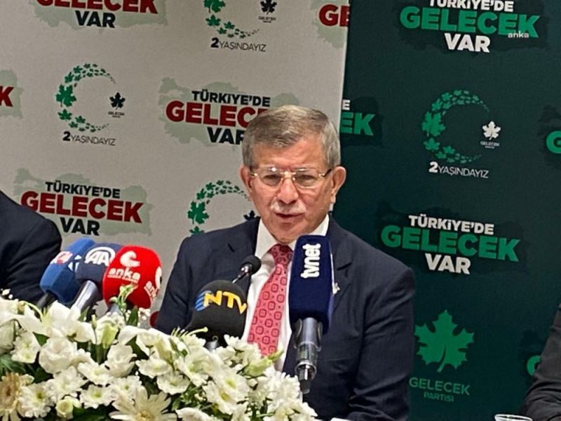 DAVUTOGLU: “MILLI GÜVENLIK SORUNU IÇISLERI BAKANI’NIN KENDISIDIR. SOYLU’NUN ISTIFASI ANCAK BAHÇELI’DEN ISTENIR”