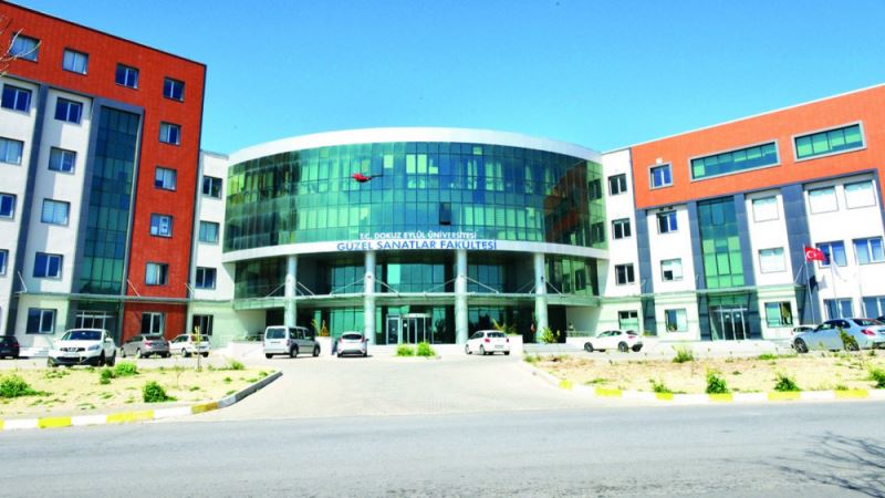 Doktora sınavında şaibe iddiası: Dekan kendisini jüri yaptı