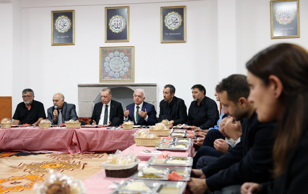 ERDOGAN ANKARA’DA, HÜSEYIN GAZI CEMEVI