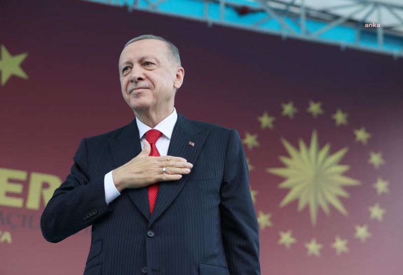 ERDOGAN: BIR DE UTANMADAN, SIKILMADAN DIYORLAR KI ‘ISSIZLIK VAR’. NE ISSIZLIGI YA? YETER KI IS ISTESIN VATANDAS. IS ÇOK