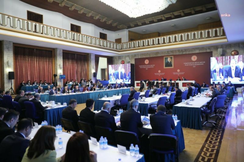 IYI PARTILI YILMAZ’DAN BAKAN MUS’A: GITSENIZ EVINIZDE YATSANIZ ENFLASYON ZATEN DÜSECEK