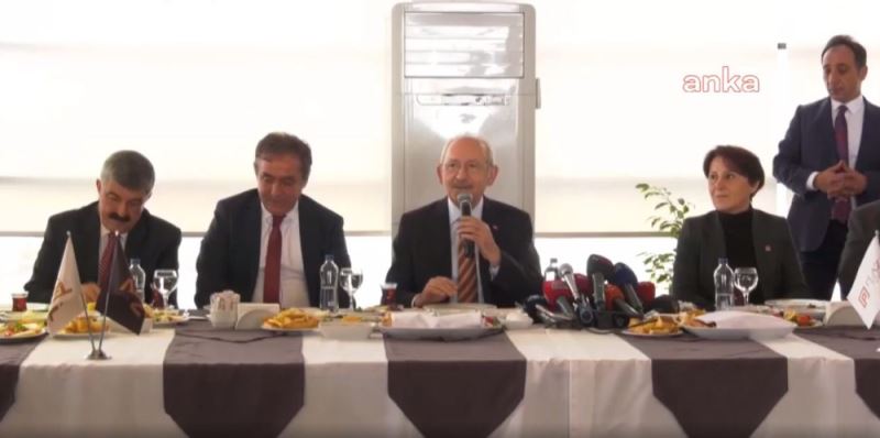 Kılıçdaroğlu: Belediye Başkanları Seçildiyse Görevden Alınıp Yerine Kayyumlar Atanmamalı. Siyasi Partiler Kapatılmamalı