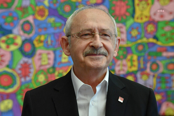 KILIÇDAROGLU: “BIRAZ KAFA ÇALISTIRIN YAHU, ÖNDEN ÖNLEM ALIP ÇÖZÜN. AGLAK BIR SARAY DA HIÇ ÇEKILMIYOR”