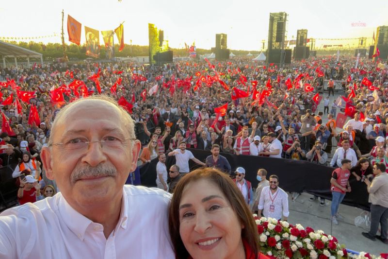 KILIÇDAROĞLU: “EŞKIYA DÜNYAYA HÜKÜMDAR OLMAZ”