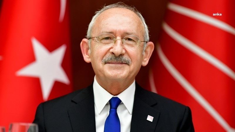 KILIÇDAROGLU: ISTANBUL BAROSUNA ILK KEZ BIR KADIN BARO BASKANI SEÇILMESINDEN DOLAYI MUTLULUK DUYDUM