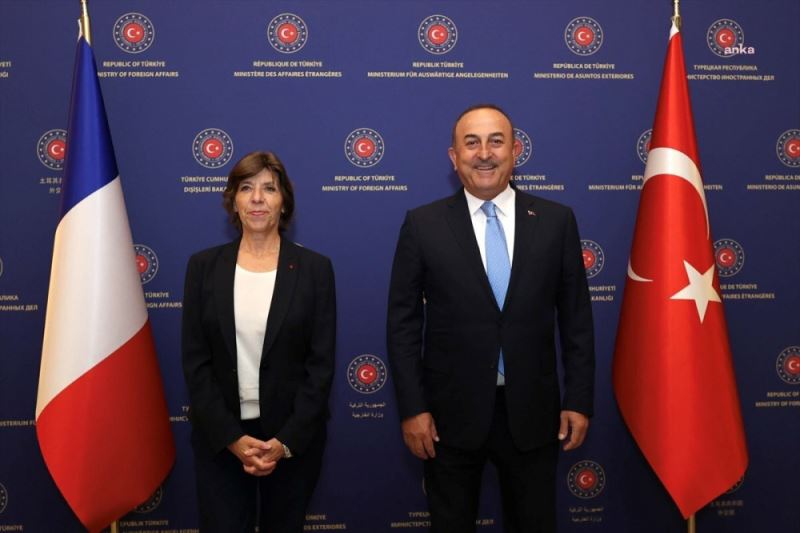 MEVLÜT ÇAVUSOGLU: “BIZ, AFRIKA YA DA BASKA BIR YERLERE KOLONYALIST, NEO-SÖMÜRGECI BIR YAKLASIMLA GITMIYORUZ”