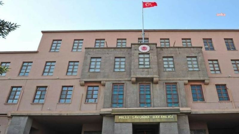 MSB:  SALDIRI HAZIRLIGINDA OLDUGU TESPIT EDILEN VE TACIZ ATESI AÇAN 13 PKK/YPG’LI TERÖRIST ETKISIZ HALE GETIRILDI