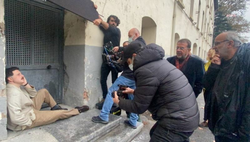 NEBİL ÖZGENTÜRK İMZALI ‘NAZIM HİKMET 120 YAŞINDA’ BELGESELİ MURATPAŞA’DA